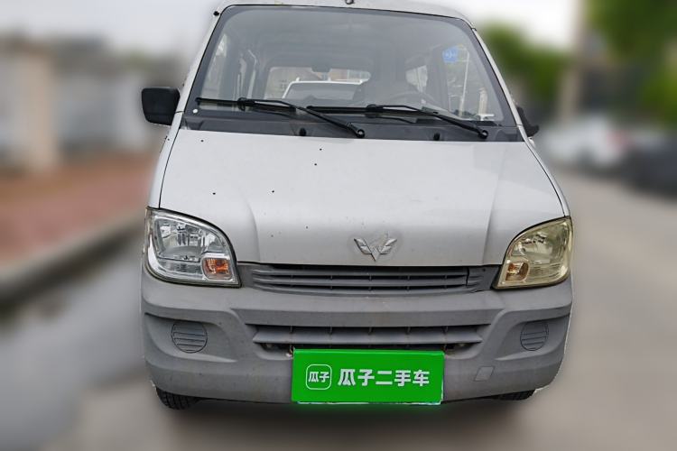 Used Wuling Zhiguang 2015 1.2L Practical LS-I Model Front