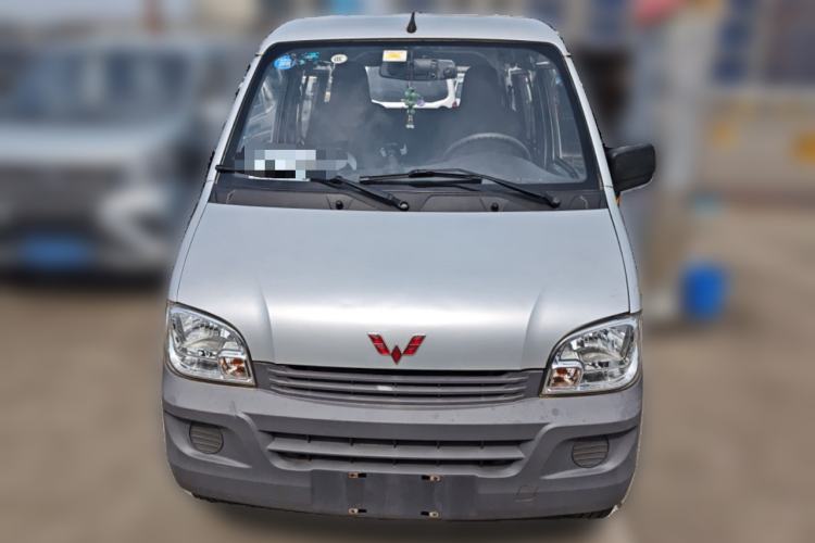Used Wuling Zhiguang 2015 1.2L Practical LS-I Model Front