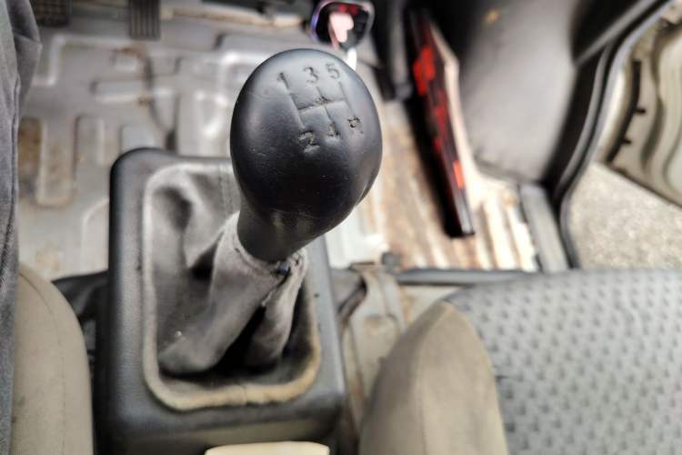 Used Wuling Zhiguang 2015 1.2L Practical LS-I Model Gear Lever