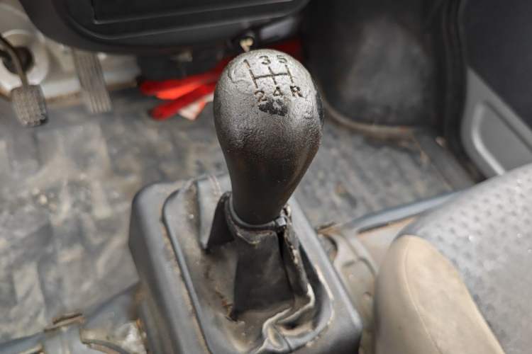Used Wuling Zhiguang 2015 1.2L Practical LS-I Model Gear Lever