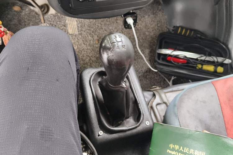 Used Wuling Zhiguang 2015 1.2L Practical LS-I Model Gear Lever