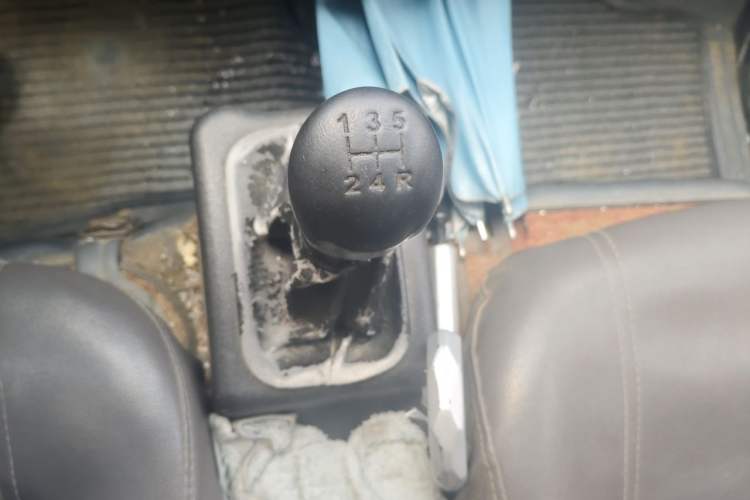 Used Wuling Zhiguang 2015 1.2L S Practical Model LSI Gear Lever