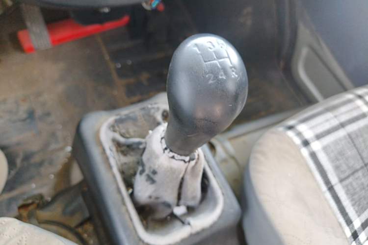 Used Wuling Zhiguang 2015 1.2L Practical LS-I Model Gear Lever
