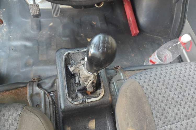 Used Wuling Zhiguang 2015 1.2L Practical LS-I Model Gear Lever