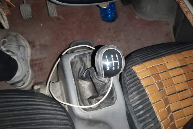 Used Wuling Zhiguang 2015 1.2L S Standard Model LSI Gear Lever
