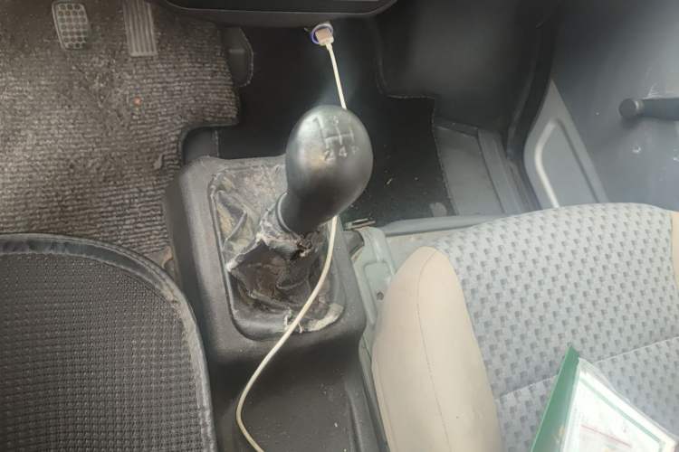 Used Wuling Zhiguang 2015 1.2L Practical LS-I Model Gear Lever