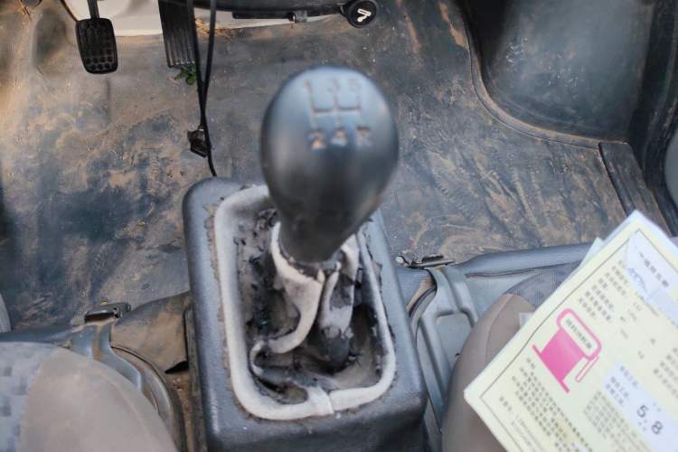 Used Wuling Zhiguang 2015 1.2L Practical LS-I Model Gear Lever