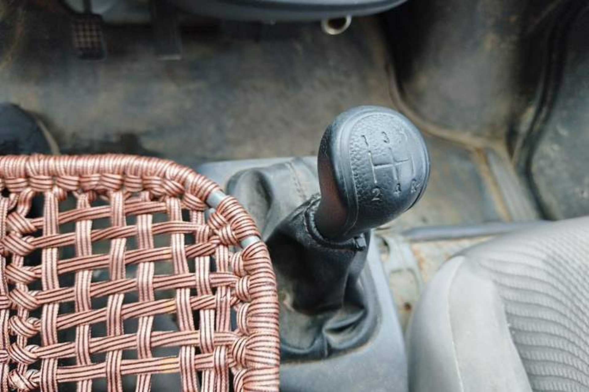 Used Wuling Zhiguang 2015 1.2L S Practical Model LSI Gear Lever