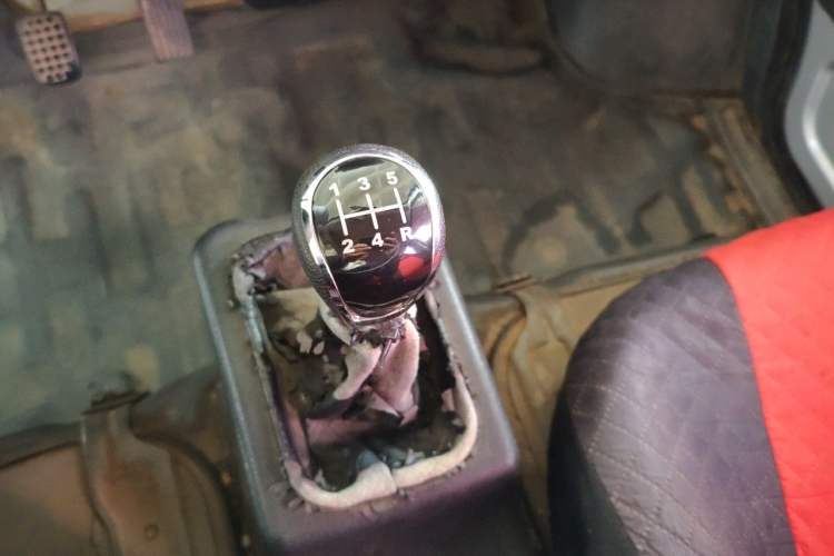 Used Wuling Zhiguang 2015 1.2L Practical LS-I Model Gear Lever