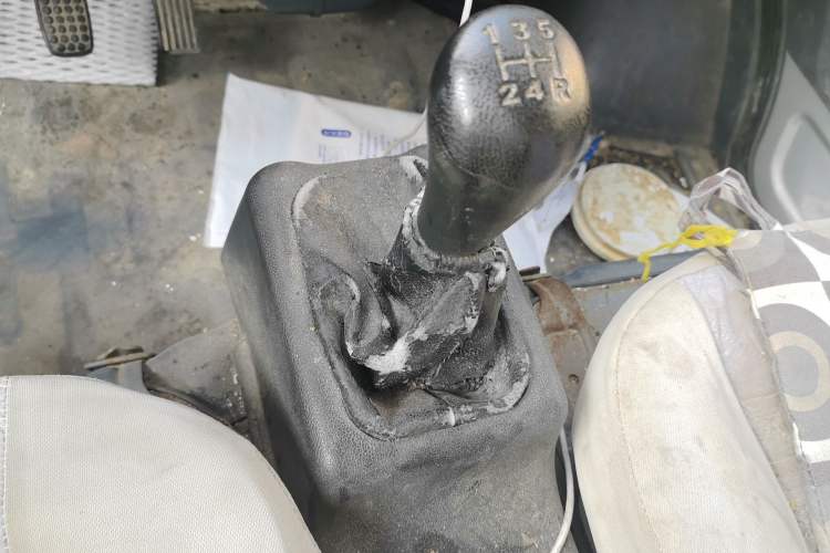 Used Wuling Zhiguang 2015 1.2L S Practical Model LSI Gear Lever