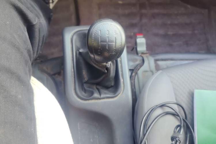 Used Wuling Zhiguang 2015 1.2L S Practical Model LSI Gear Lever