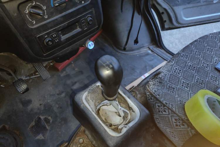 Used Wuling Zhiguang 2015 1.2L Practical LS-I Model Gear Lever
