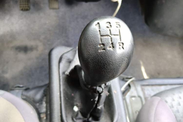 Used Wuling Zhiguang 2015 1.2L Practical LS-I Model Gear Lever