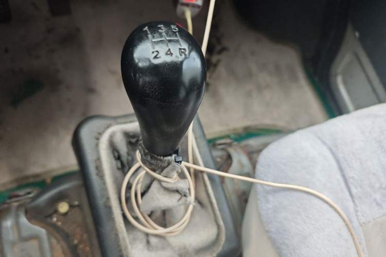 Used Wuling Zhiguang 2015 1.2L Practical LS-I Model Gear Lever
