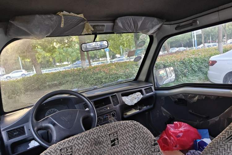 Used Wuling Zhiguang 2015 1.2L Practical LS-I Model Headliner