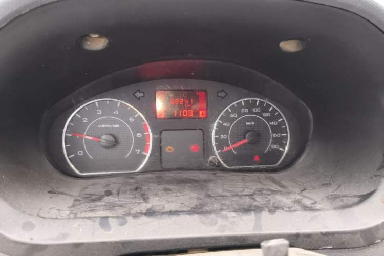 Used Wuling Zhiguang 2015 1.2L S Practical Model LSI Instrument Cluster