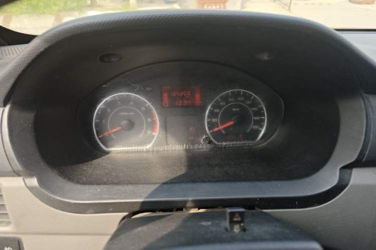 Used Wuling Zhiguang 2015 1.2L S Practical Model LSI Instrument Cluster