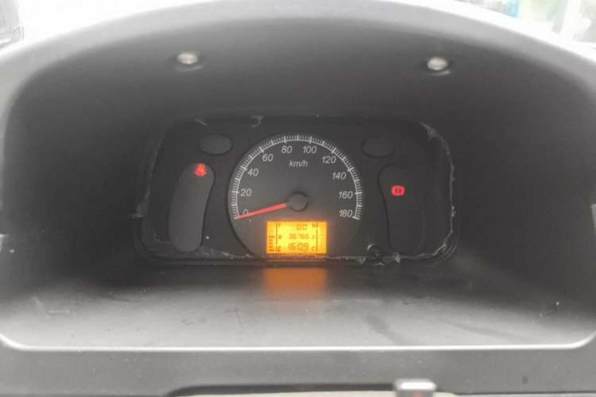 Used Wuling Zhiguang 2015 1.2L S Practical Model LSI Instrument Cluster
