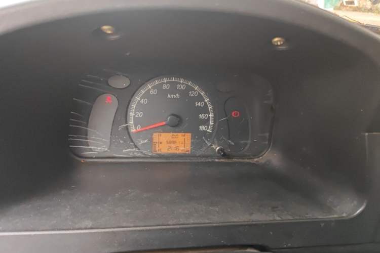 Used Wuling Zhiguang 2015 1.2L S Practical Model LSI Instrument Cluster