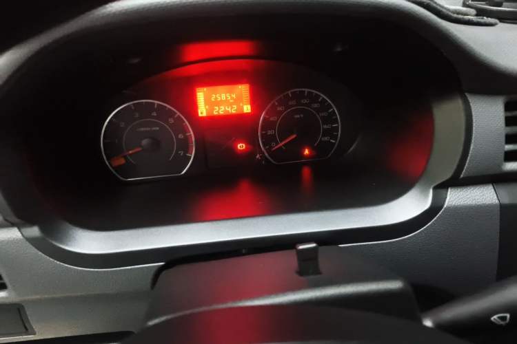 Used Wuling Zhiguang 2015 1.2L S Practical Model LSI Instrument Cluster
