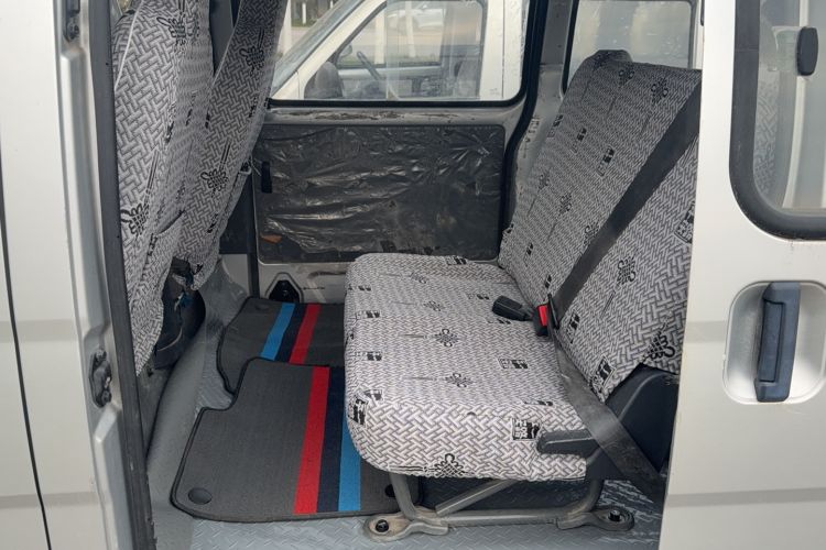 Used Wuling Zhiguang 2015 1.2L Practical LS-I Model Interior 3