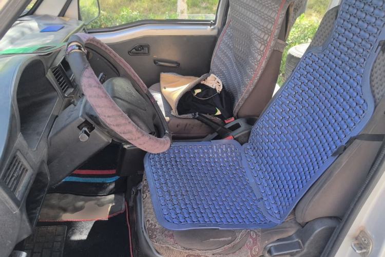 Used Wuling Zhiguang 2015 1.2L Practical LS-I Model Left Front Seat