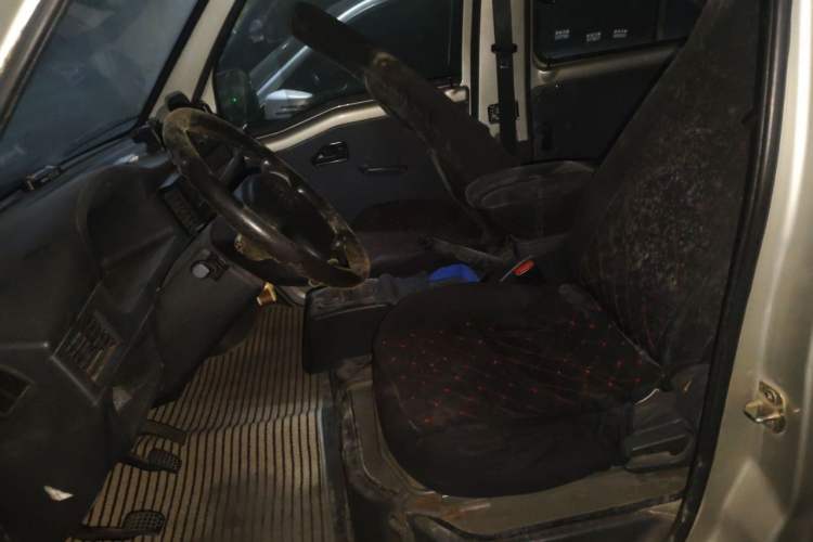 Used Wuling Zhiguang 2015 1.2L S Practical Model LSI Left Front Seat