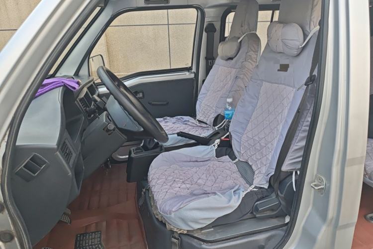 Used Wuling Zhiguang 2015 1.2L Standard Model LSI Left Front Seat