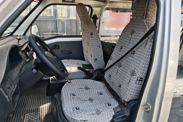 Used Wuling Zhiguang 2015 1.2L Practical LS-I Model Left Front Seat