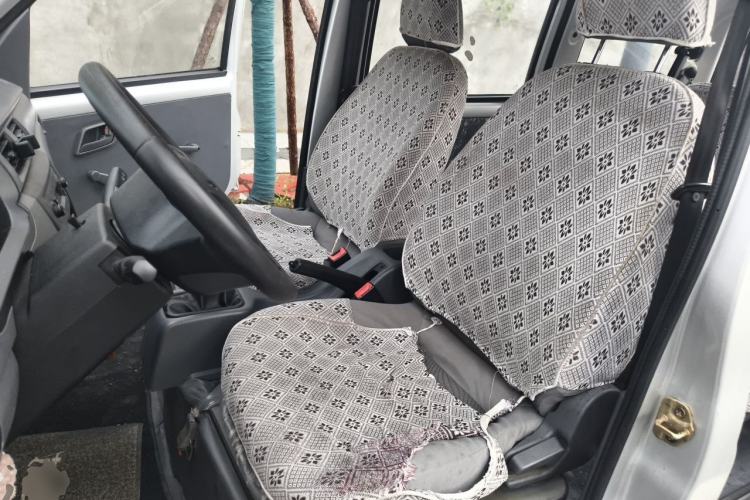 Used Wuling Zhiguang 2015 1.2L S Practical Model LSI Left Front Seat