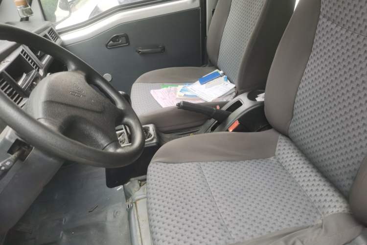 Used Wuling Zhiguang 2015 1.2L S Practical Model LSI Left Front Seat