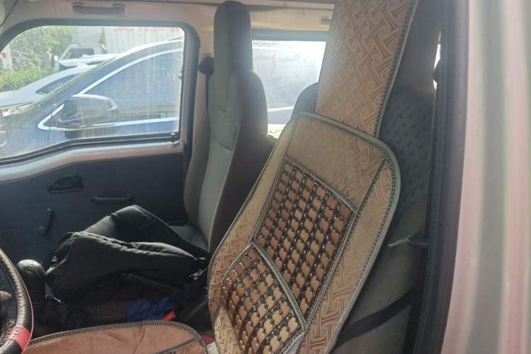 Used Wuling Zhiguang 2015 1.2L S Practical Model LSI Left Front Seat