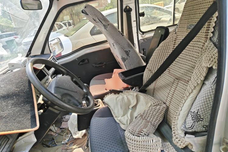 Used Wuling Zhiguang 2015 1.2L Practical LS-I Model Left Front Seat