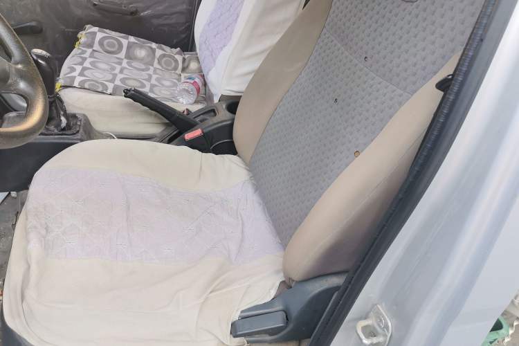 Used Wuling Zhiguang 2015 1.2L S Practical Model LSI Left Front Seat