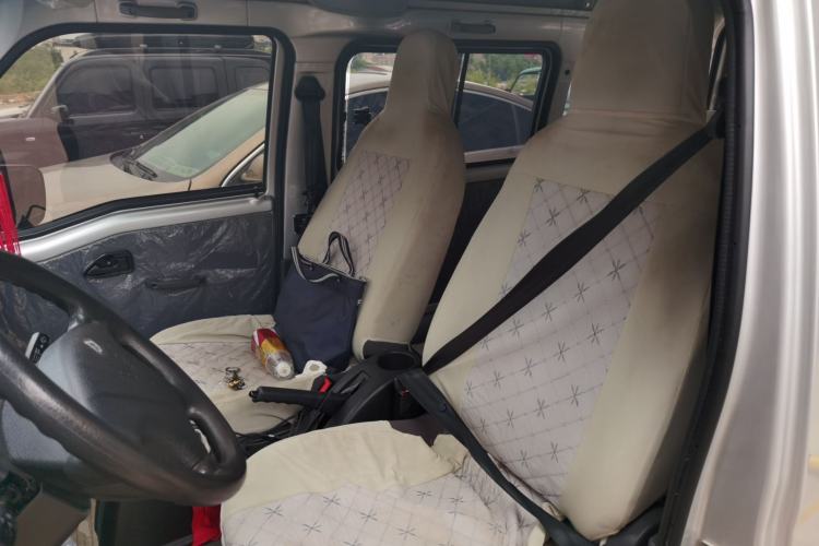 Used Wuling Zhiguang 2015 1.2L S Practical Model LSI Left Front Seat