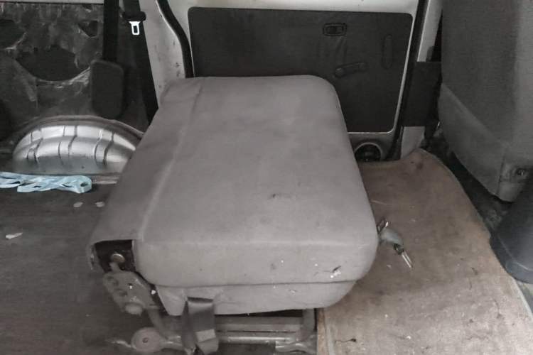 Used Wuling Zhiguang 2015 1.2L S Practical Model LSI Left Rear Seat