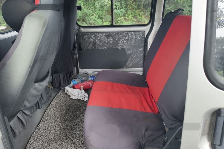 Used Wuling Zhiguang 2015 1.2L Practical LS-I Model Left Rear Seat