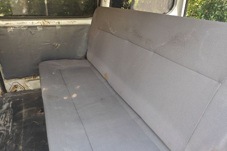 Used Wuling Zhiguang 2015 1.2L Practical LS-I Model Left Rear Seat