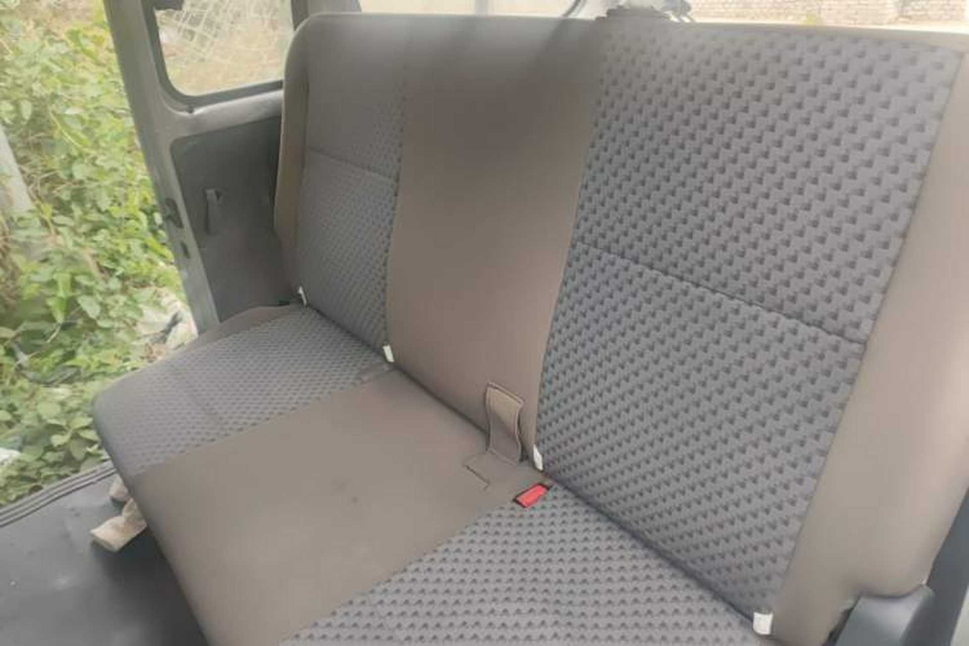 Used Wuling Zhiguang 2015 1.2L Practical LS-I Model Left Rear Seat