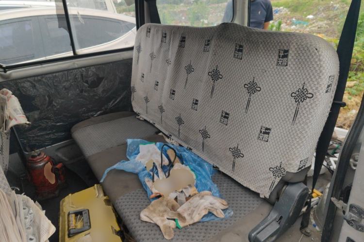 Used Wuling Zhiguang 2015 1.2L Practical LS-I Model Left Rear Seat