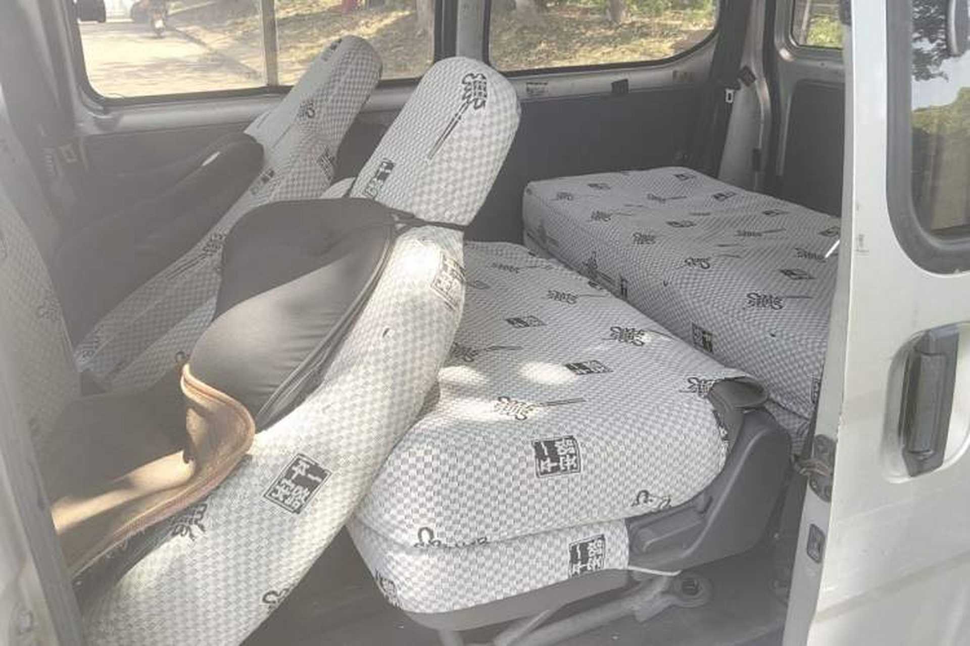 Used Wuling Zhiguang 2015 1.2L Practical LS-I Model Left Rear Seat