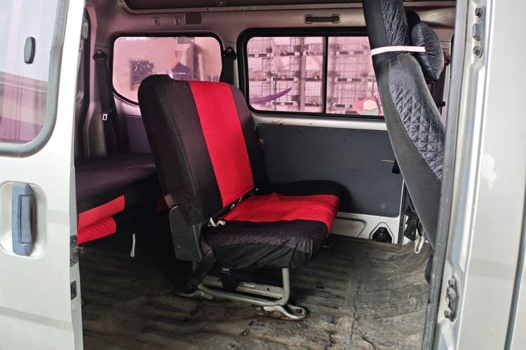 Used Wuling Zhiguang 2015 1.2L Practical LS-I Model Left Rear Seat