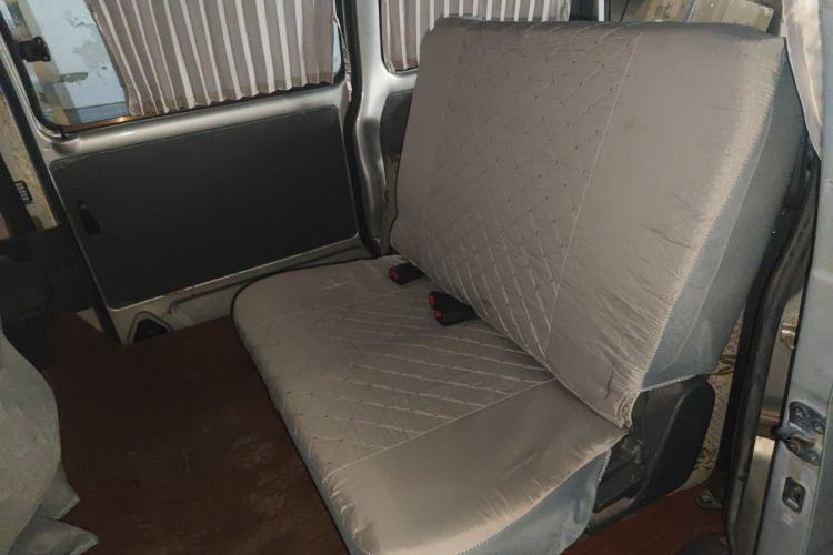Used Wuling Zhiguang 2015 1.2L Practical LS-I Model Left Rear Seat