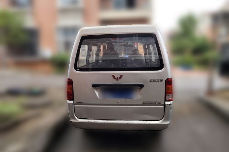 Used Wuling Zhiguang 2015 1.2L Practical LS-I Model Rear