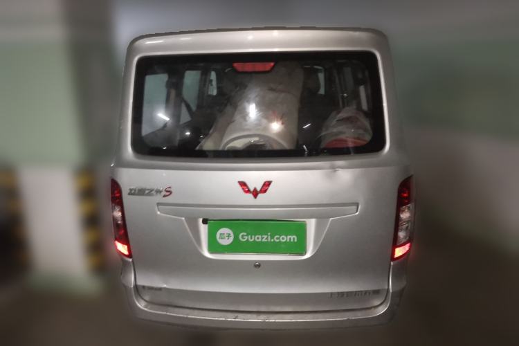 Used Wuling Zhiguang 2015 1.2L S Standard Model LSI Rear