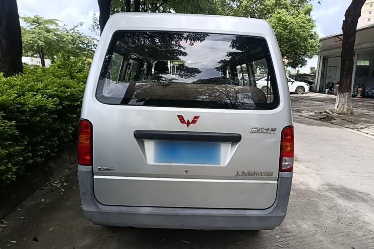 Used Wuling Zhiguang 2015 1.2L Practical LS-I Model Rear