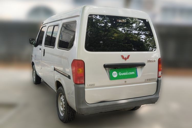 Used Wuling Zhiguang 2015 1.2L Practical LS-I Model Rear Left 45 Deg