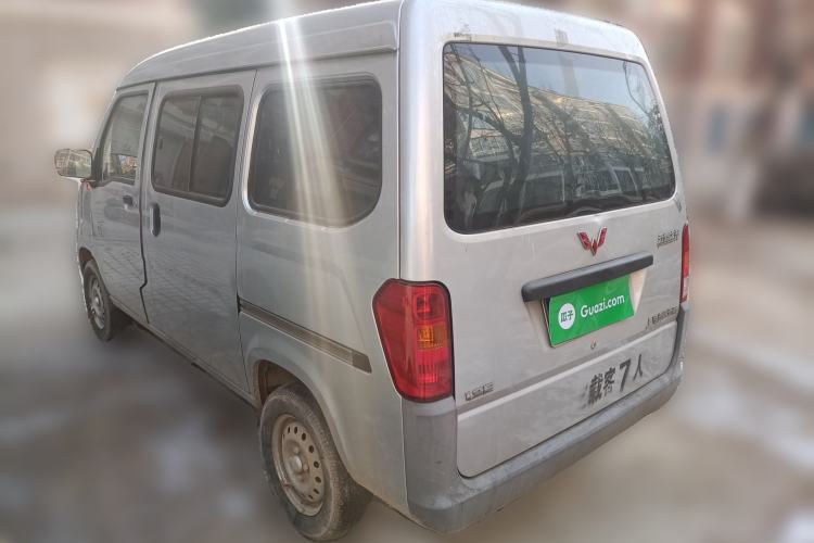 Used Wuling Zhiguang 2015 1.2L Practical LS-I Model Rear Left 45 Deg