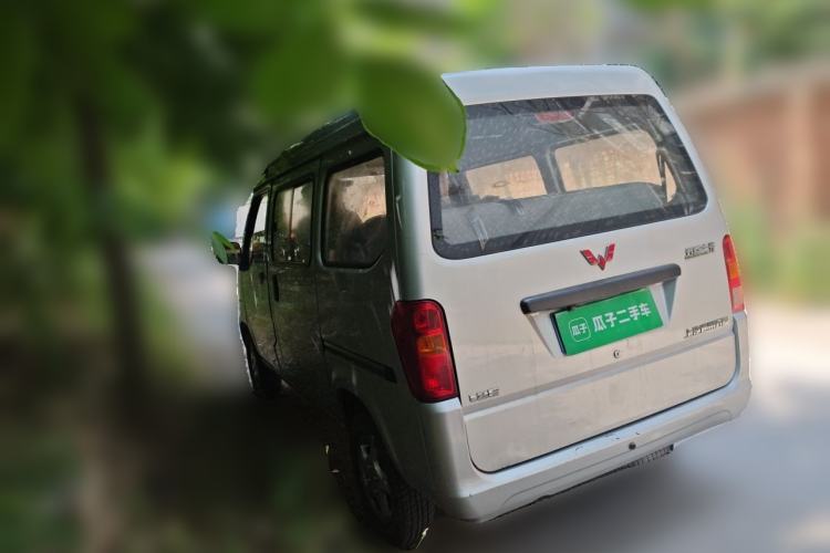 Used Wuling Zhiguang 2015 1.2L Practical LS-I Model Rear Left 45 Deg
