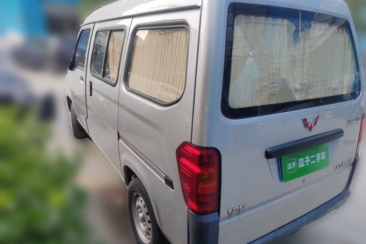 Used Wuling Zhiguang 2015 1.2L Practical LS-I Model Rear Left 45 Deg